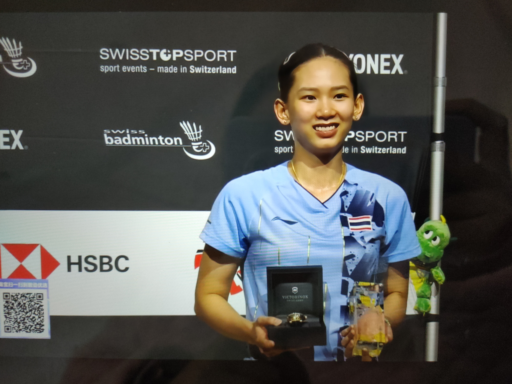 成为人们关 成为人们关